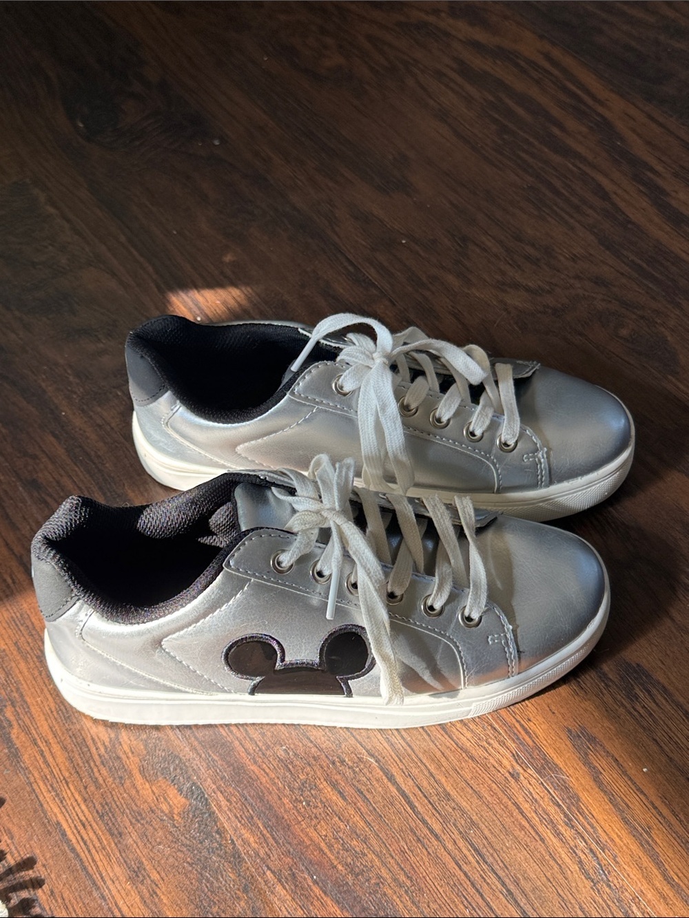 Disney Silver Sneakers with Black Accents - Picture 3 of 9